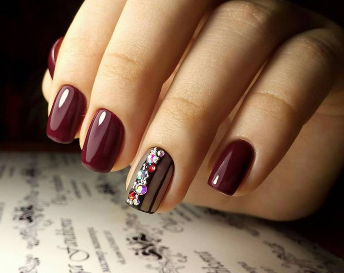 JamAdvice_com_ua_claret-manicure-with-rhinestones-04 (700x554, 259Kb)