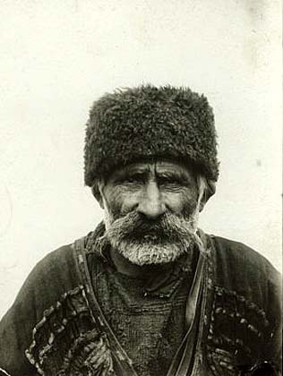 Кавказский старик (316x420, 19Kb)