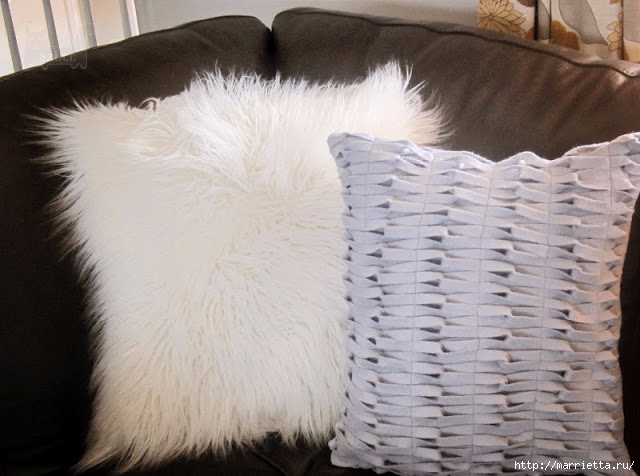 Декоративная подушка из фетра с декором из переплетенных полосок (3) (640x476, 169Kb)