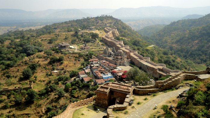 Kumbhalgarh Fort 6 (700x393, 437Kb)