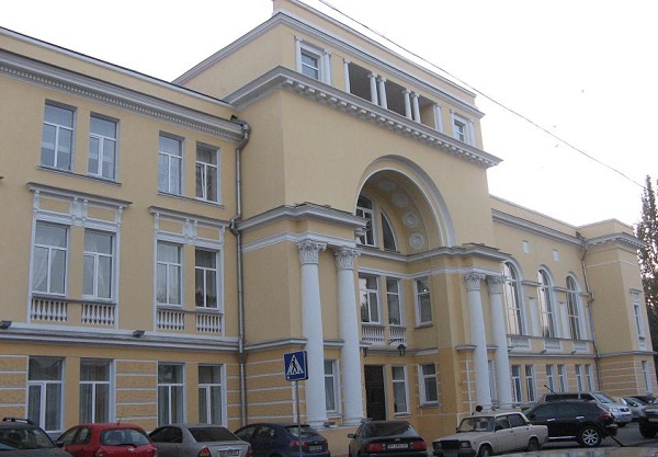 3906024_stoljarskogo (600x417, 104Kb)