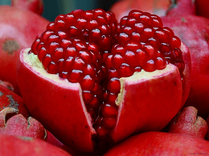 3470549_granat (700x525, 270Kb)
