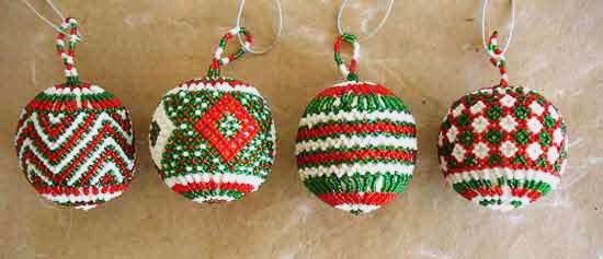 ZB6 Christmas Balls (550x237, 120Kb)