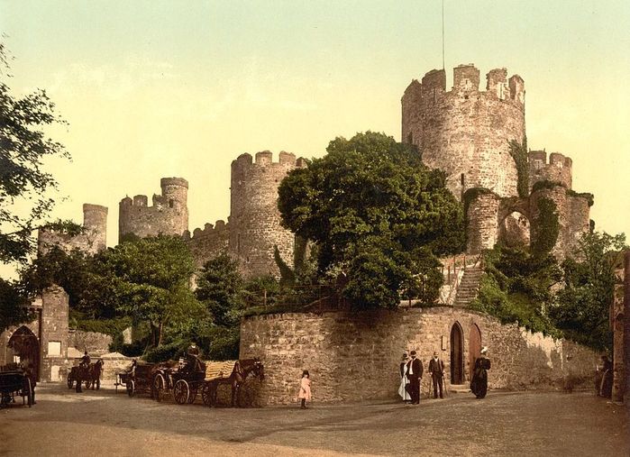 Castle_entrance_Conway_i.e._Conwy_Wales-LCCN2001703466 (700x507, 89Kb)
