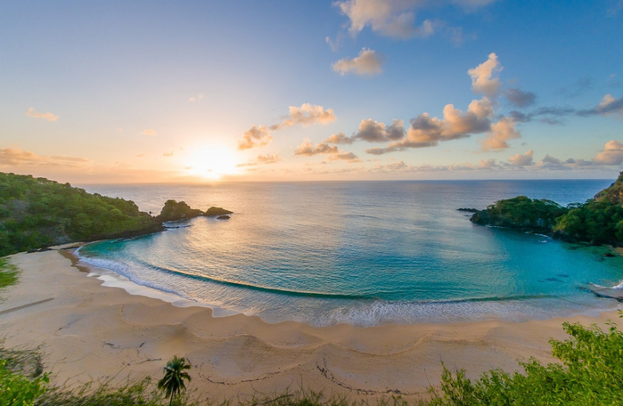 Baia do Sancho 6 (700x456, 322Kb)