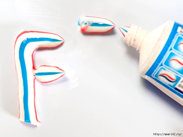 fluoride_toothpaste(1) (700x525, 133Kb)