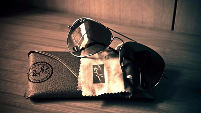 Ray-Ban 1 (700x393, 242Kb)