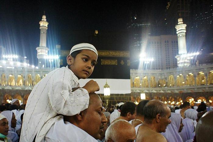 Зачем мусульмане совершают паломничество в Мекку