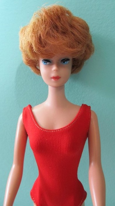 Как менялась кукла Барб и последние 60 лет — от гламурной дивы до бодипозитивной модели