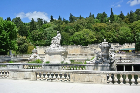 Франция, Город Ним , сад фонтанов1 (540x361, 227Kb)