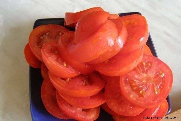 Запеканка из кабачков с помидорами и фаршем (4) (604x405, 110Kb)