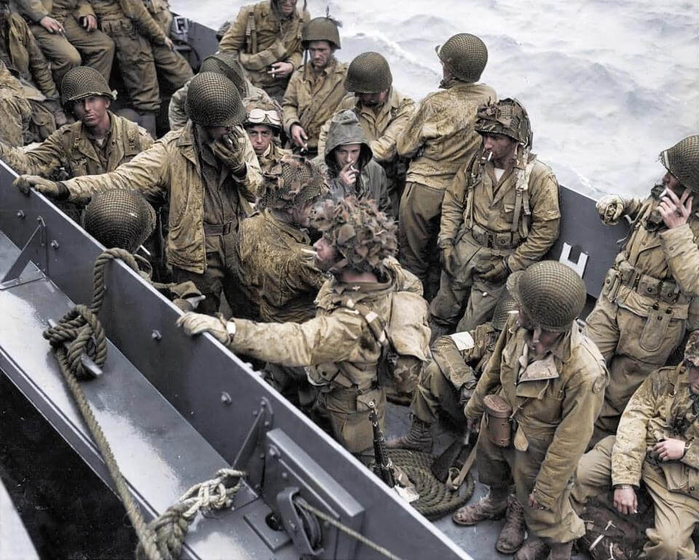 1534191716_d-day-in-color-4 (700x560, 414Kb)