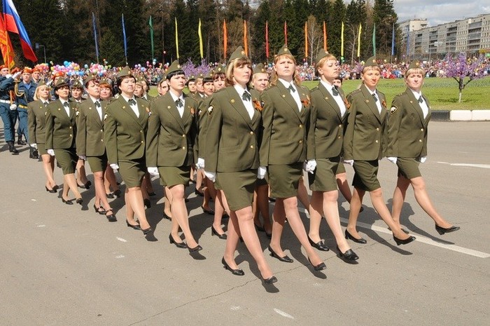 Genskya-povsednevnaya-voennaya-forma (700x465, 119Kb)
