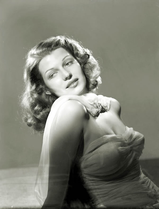 740 Rita Hayworth   (535x700, 163Kb)