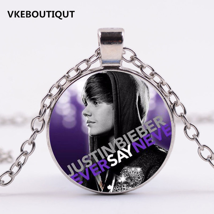 1332580_799123renkleryuvarlakyldzparlaktakjustinbieberkolye2017yenifavoriyldzkolyetrendyzincirlercamfotorafkolyeinkolyekolyetedarikiler (700x700, 96Kb)