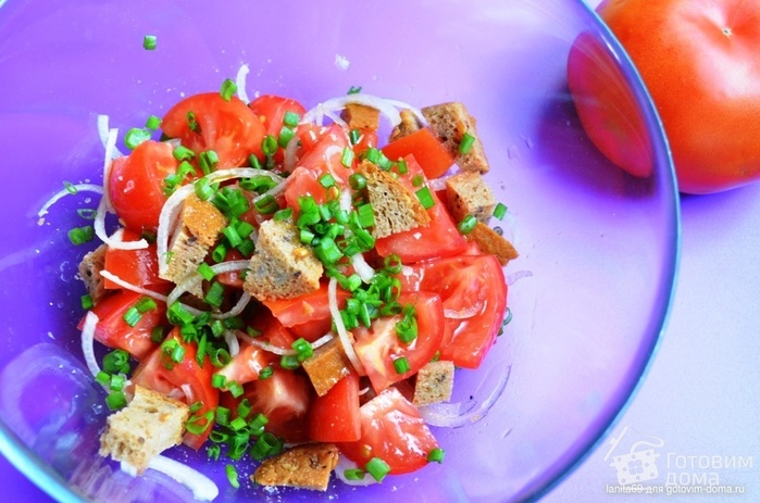 Хлебный салат с помидорами - дети его обожают!
