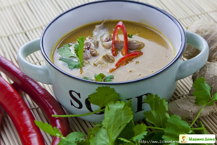 Замечательно вкусный суп с тыквой в азиатском стиле - согреет, насытит и создаст приподнятое настроение