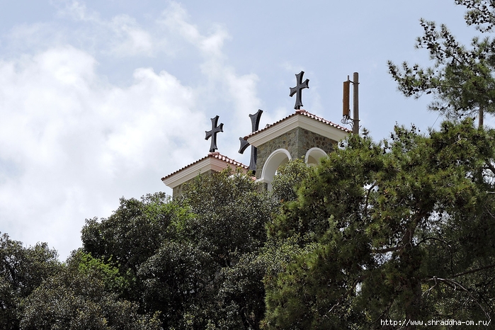 Кипр, монастырь Киккос, май 2016 (3) (700x466, 304Kb)