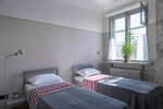  Airbnb-restored-Soviet-era-apartment-2-869x580 (700x467, 186Kb)