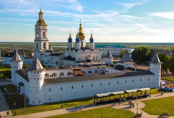 5685413_Tobolskii_kreml (700x476, 160Kb)