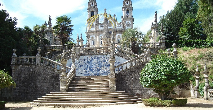 lamego-1240475160-ib_w687h357 (687x357, 387Kb)