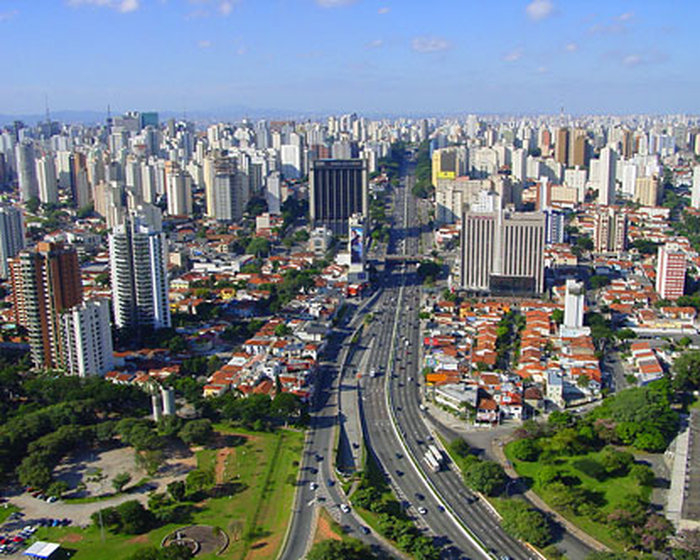 thumb__uploads_countries_brasil_san-paulo_sz_sz_sao-paulo-01 (700x560, 385Kb)