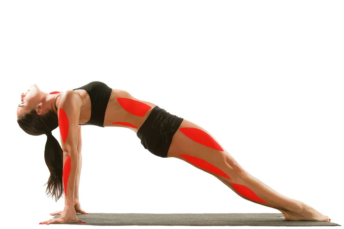 15 поз йоги, которые могут изменить ваше тело4 (700x466, 107Kb)
