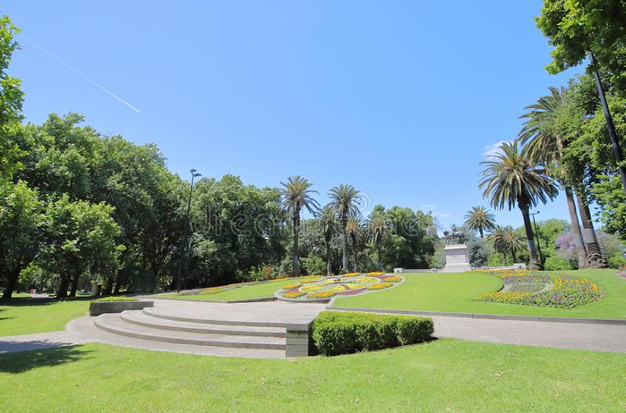 королевский-ботанический-сад-мельбурн-австралия-134965742 (700x462, 309Kb)