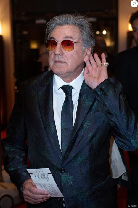 5446646-daniel-auteuil-assiste-a-la-45e-ceremoni-950x0-2 (466x700, 43Kb)