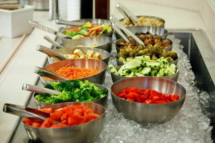 3085196_Saladbarhealthyfoodcrewcatering (700x467, 86Kb)