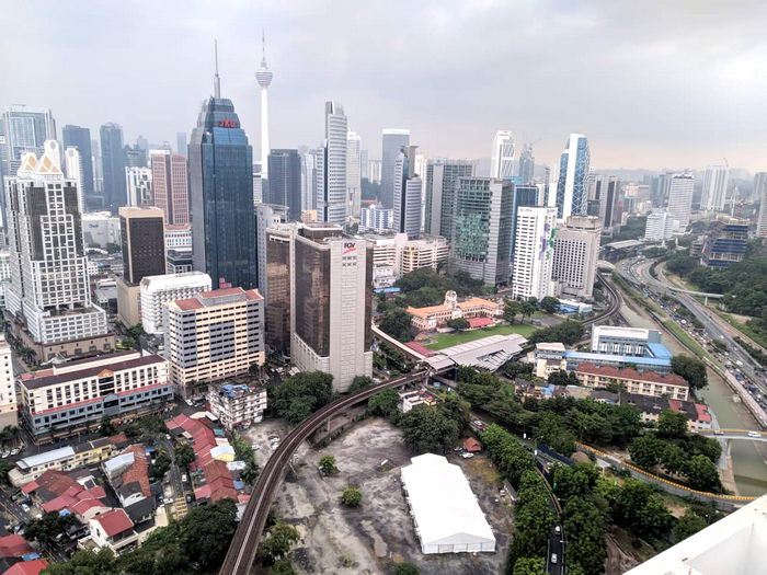 Kuala-Lumpur-pevie-vpechatleniya-kontrast (700x525, 332Kb)