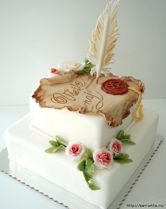 Торт с нежными розами из сахарной мастики (2) (530x669, 142Kb)