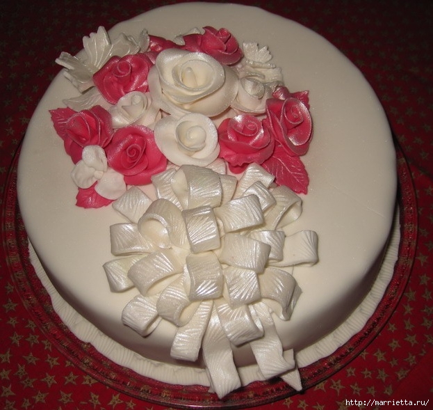 Бант из сахарной мастики для украшения торта (1) (623x589, 218Kb)