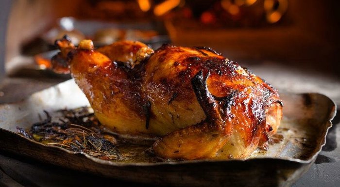 Как приготовить сочную и золотистую курицу в духовке