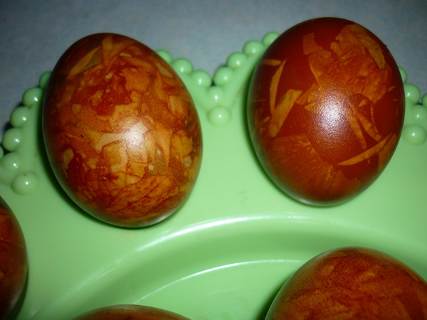 Пасхальные мраморные яйца. Способ окраски от Людмилы (8) (600x450, 195Kb)
