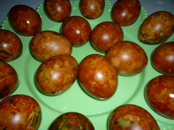 Пасхальные мраморные яйца. Способ окраски от Людмилы (10) (600x450, 252Kb)