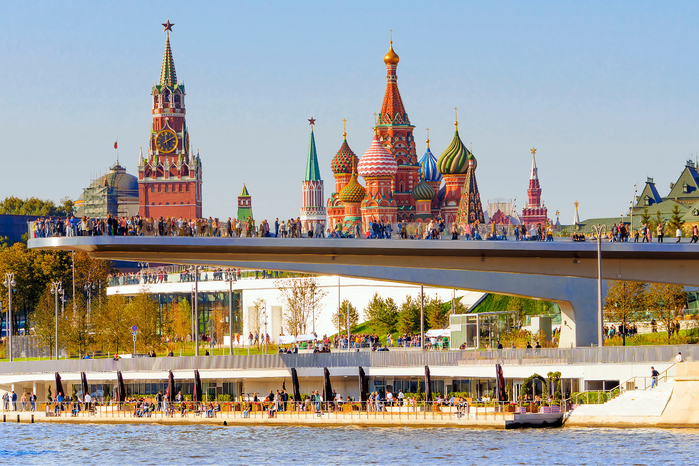 Moskva_str.19-2 (700x466, 498Kb)