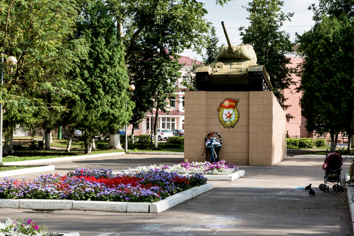 0 0 Сквер танкистов первогвардейцев Мценск (700x466, 586Kb)