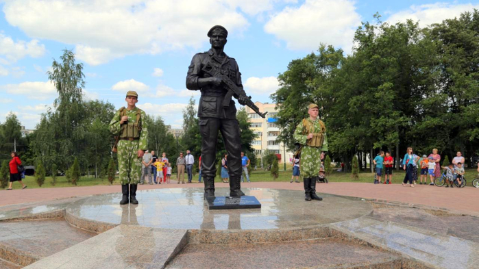 0 0 памятник воинам интернационалистам (700x393, 309Kb)