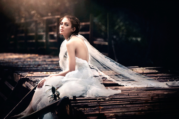 platye_nevesta_ivan_lee_lonely_bride (700x466, 288Kb)