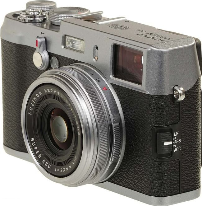 Fujifilm FinePix X100 (650x662, 224Kb)