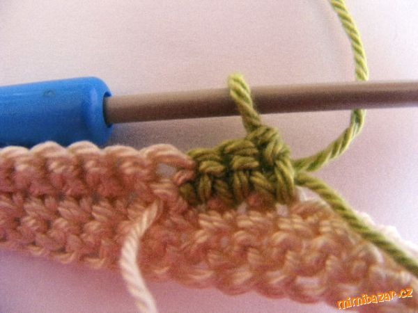 Вязание крючком. Фото МК смены цвета ниток (6) (600x450, 158Kb)