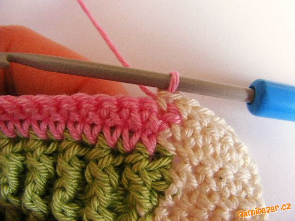 Вязание крючком. Фото МК смены цвета ниток (14) (600x450, 184Kb)