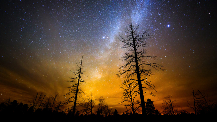 The Milky Way above Grand Canyon National Park, Arizona, USA (700x393, 372Kb)