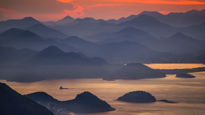 Landscape of Rio de Janeiro at dawn, Brazil (700x393, 201Kb)