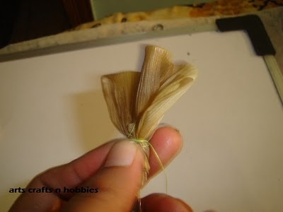 Букет цветов из кукурузных листьев - талаша. Мастер-класс (29) (400x300, 57Kb)