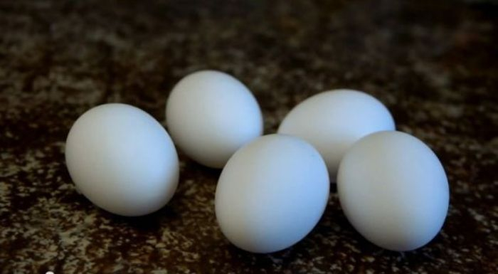 Взбитые или белково-желтковые вареные яйца (2) (700x385, 131Kb)