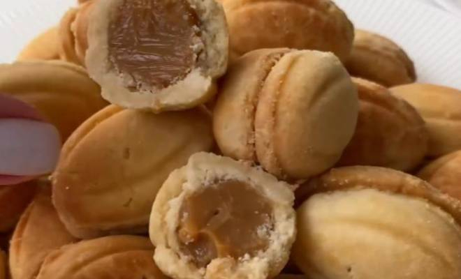 Домашнее печенье орешки со сгущенкой в электрической орешнице1 (660x400, 114Kb)