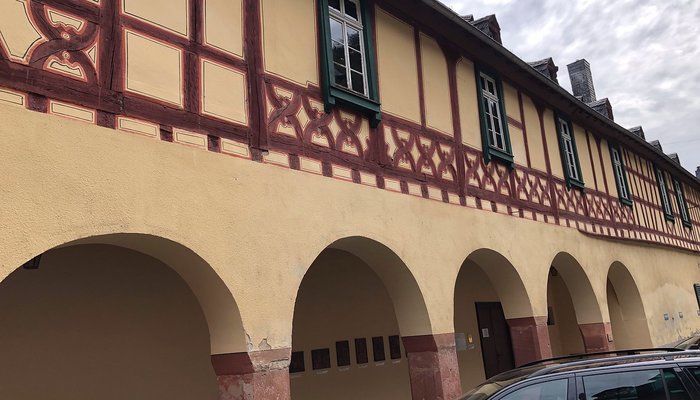 1 former-town-hall-alter (900x600, 60Kb)