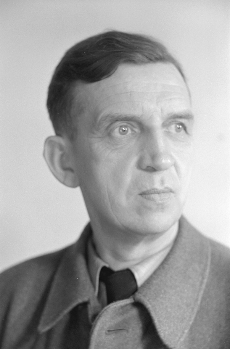 Ernst Hadermann (462x700, 146Kb)